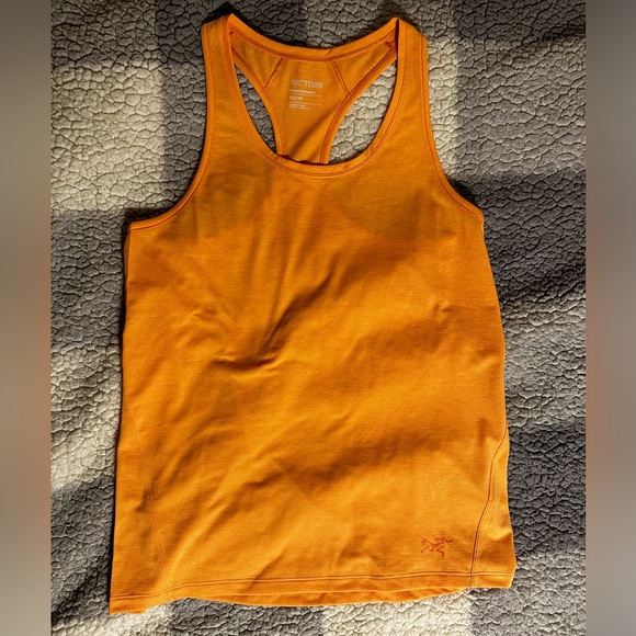 SOLD | Arcteryx work out set - Picture 3 of 8